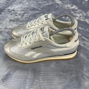 Women Reebok fiori metalic Leather white trainers size 9
